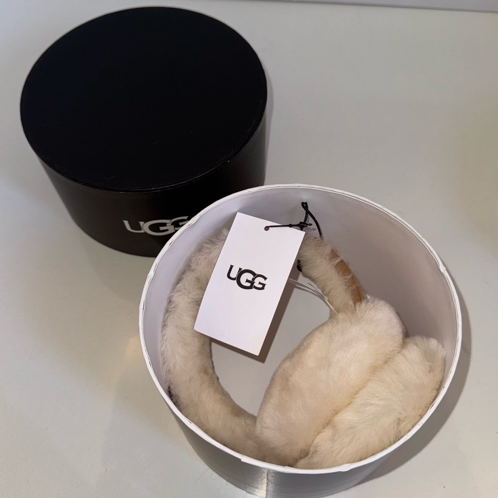 UGG Chestnut Shearling Earmuffs NIB